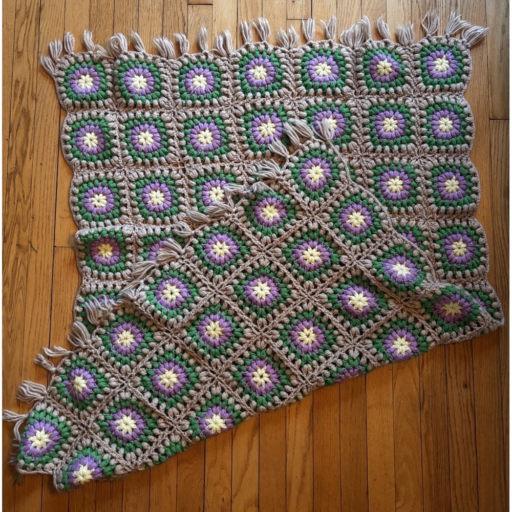 Handmade Crocheted Granny Square Colorful Flower Knit Afghan‎ Vintage Blanket